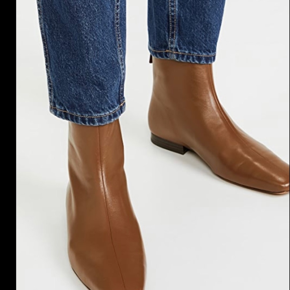 Brand new Vince boots